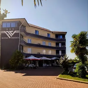*** فندق Verzaci ألبانيا