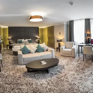 Hotel Drei Loewen, Munique